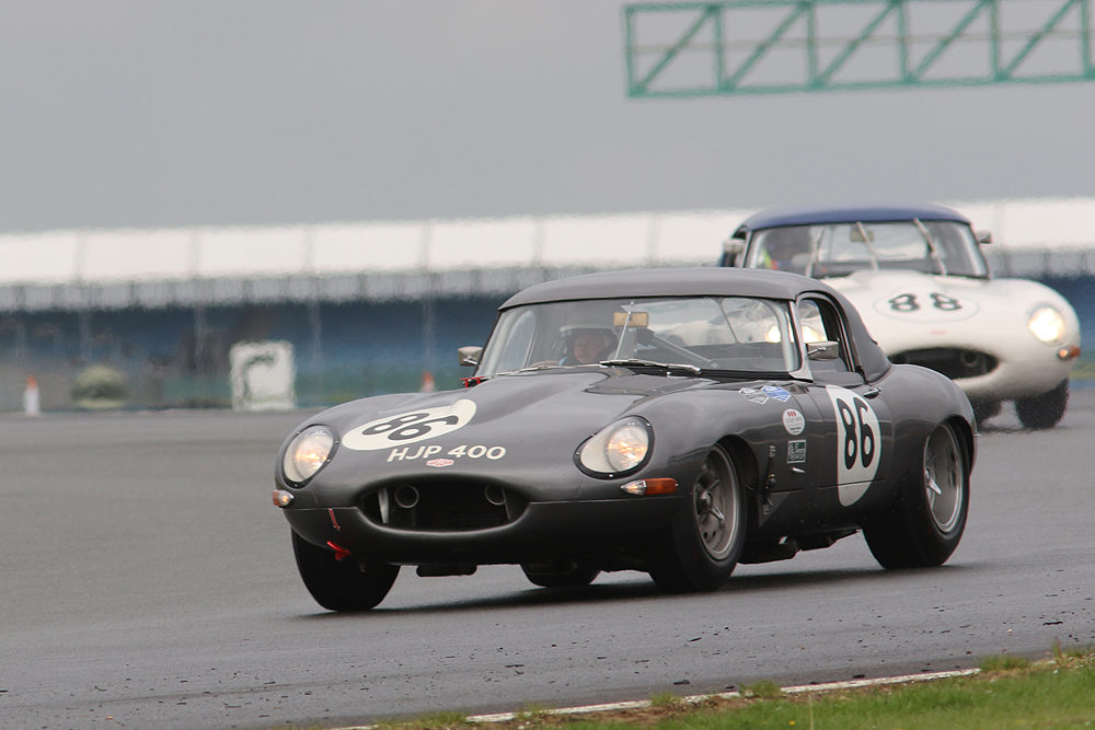 Silverstone Classic to host Jaguar E-type 60th anniversary race